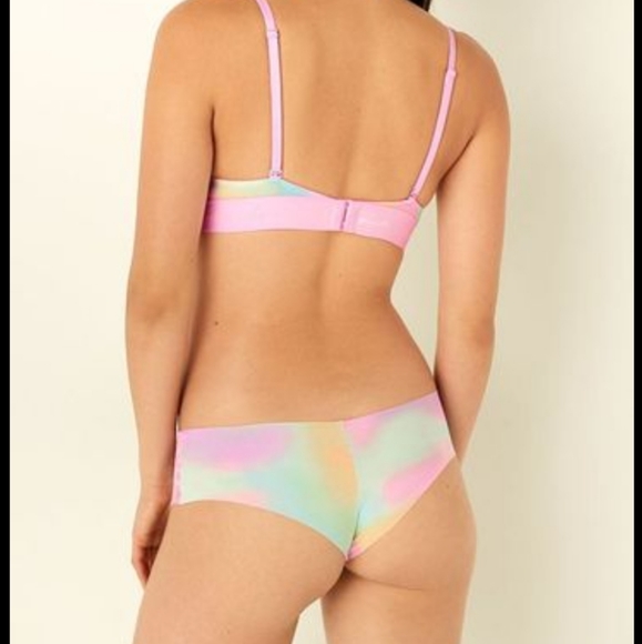 V.S.-4pc Bubble Ombre Blur Wear Everywhere T-Shirt Bra & Matching Panties 36C/S - Picture 2 of 11